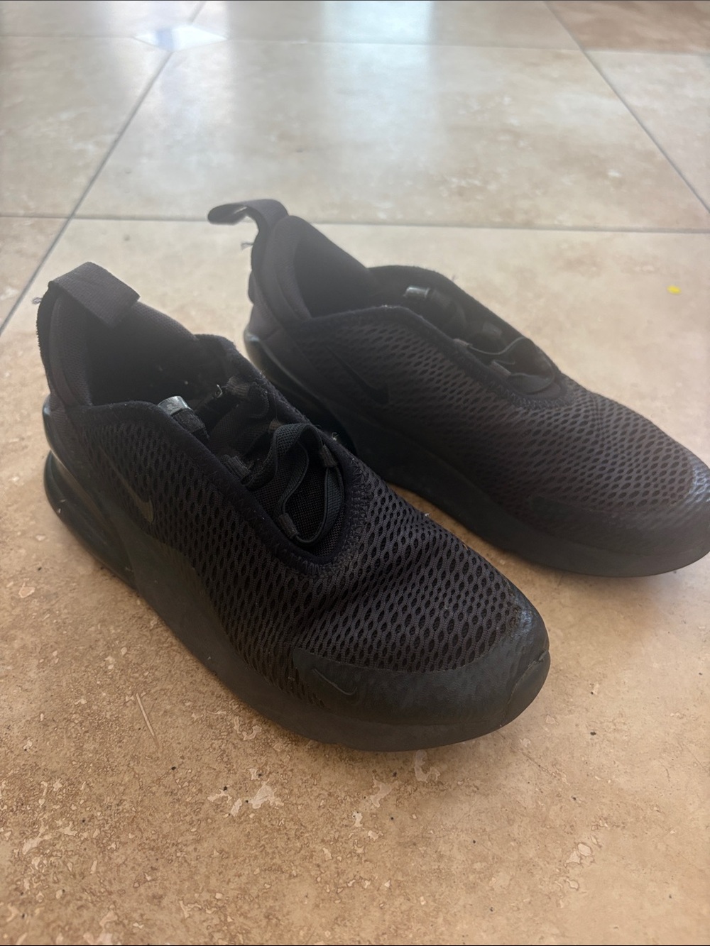 Nike Men’s Black Mesh Slip-On Sneakers